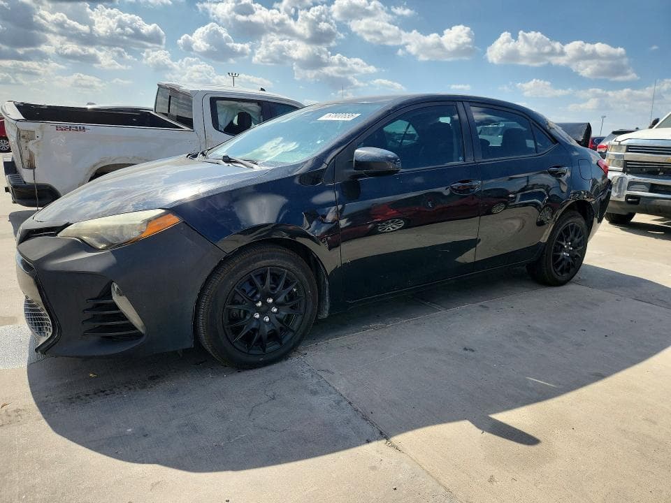 2018 TOYOTA COROLLA LE - 1