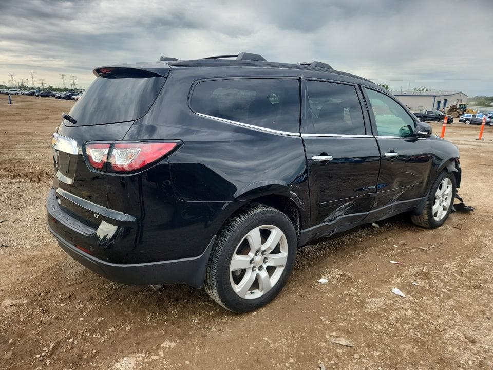 2017 CHEVROLET TRAVERSE LT 3