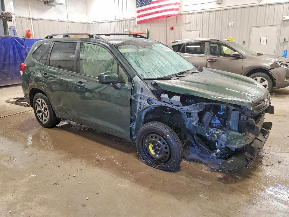2024 SUBARU FORESTER PREMIUM 4
