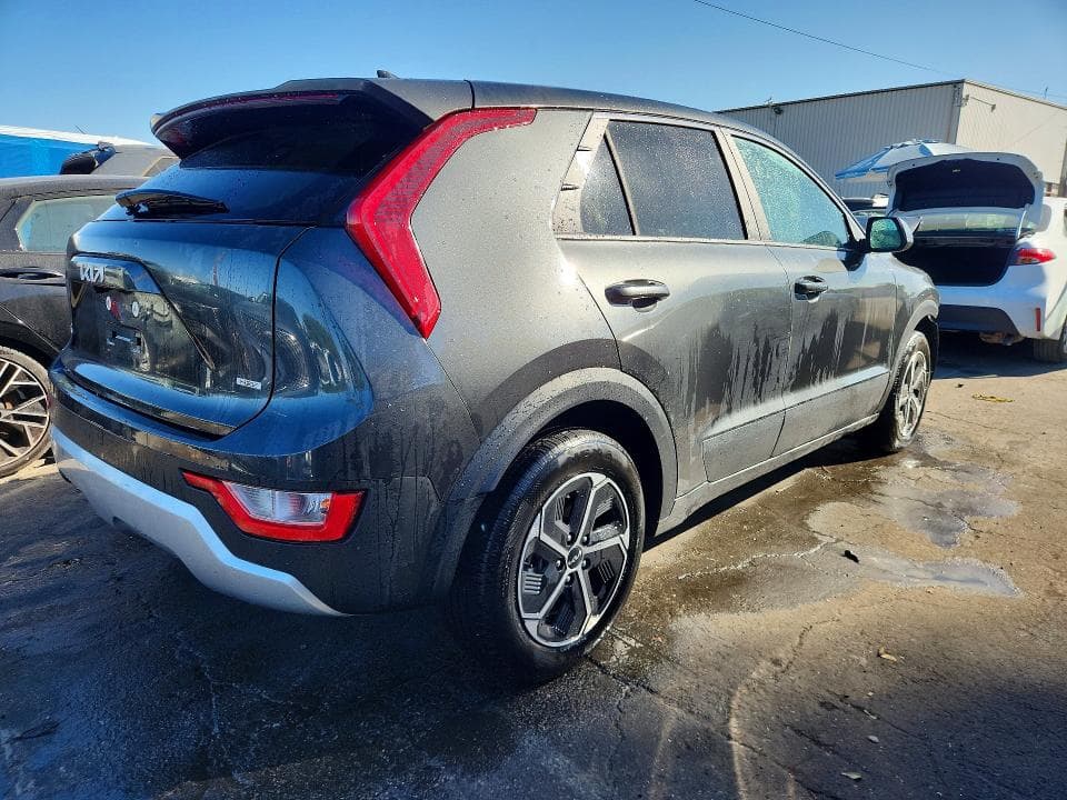 2026 KIA NIRO LX 3