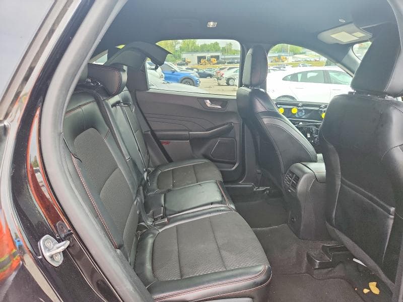 2024 FORD ESCAPE ST LINE 10