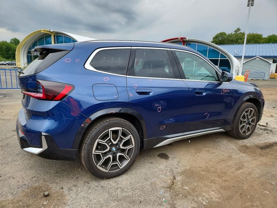 2025 BMW X1 XDRIVE28I 3