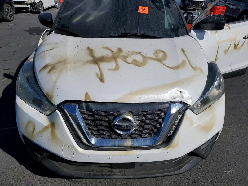 2020 NISSAN KICKS S 12