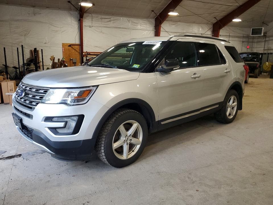 2017 FORD EXPLORER XLT - 1