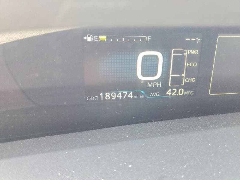 2017 TOYOTA PRIUS TWO 9