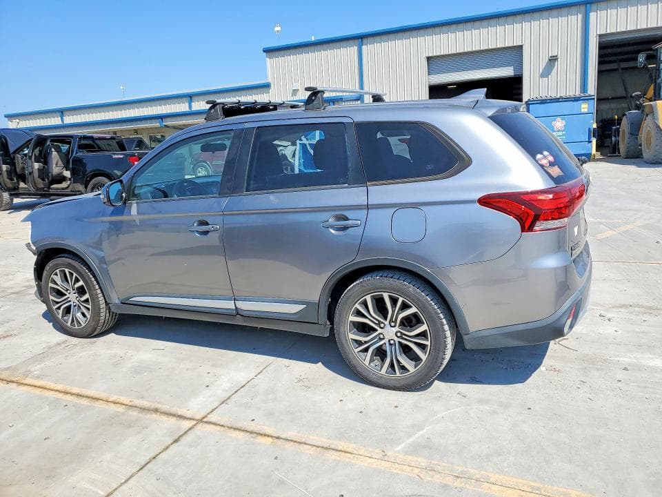 2017 MITSUBISHI OUTLANDER SE 2