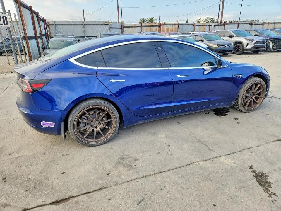 2019 TESLA MODEL 3 3