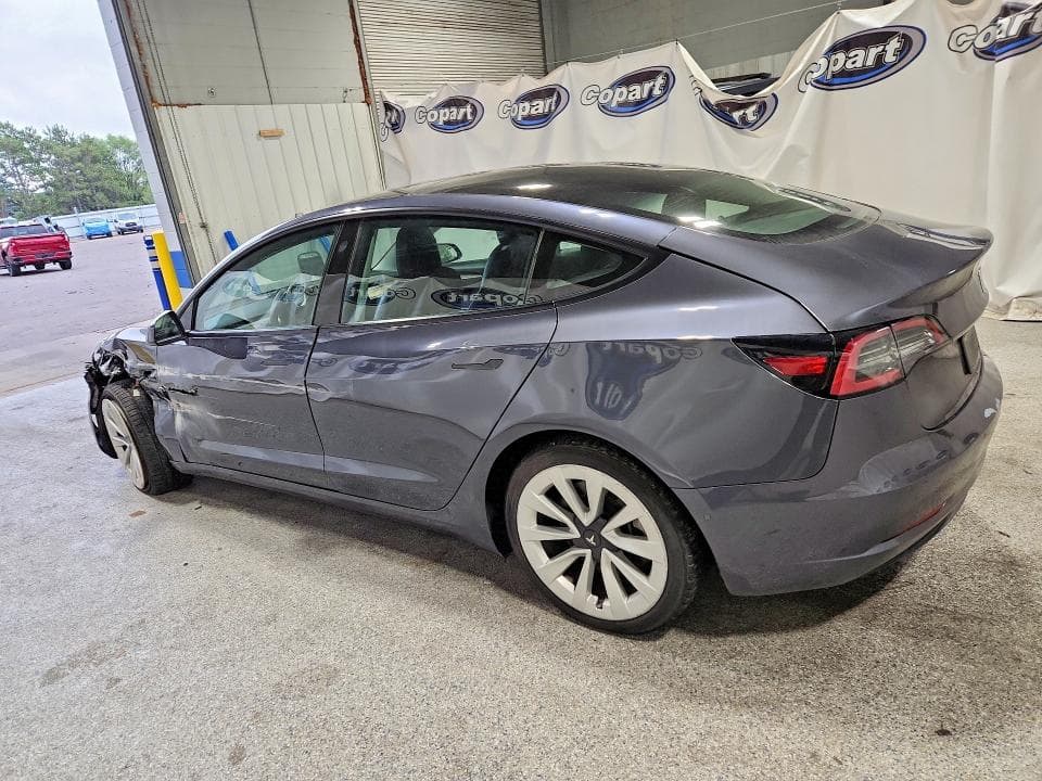 2022 TESLA MODEL 3 2
