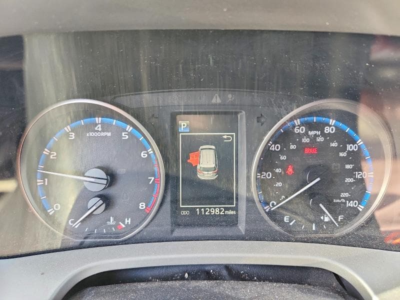 2017 TOYOTA RAV4 LE 9