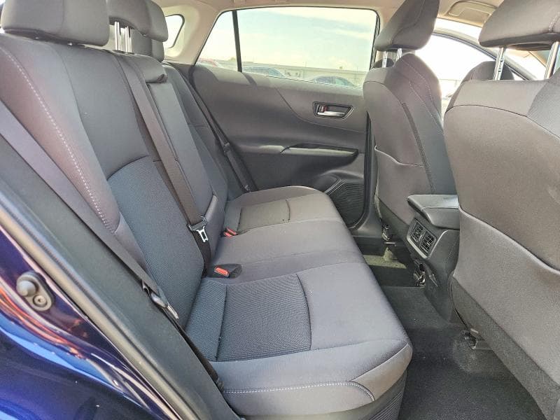 2023 TOYOTA VENZA LE 11
