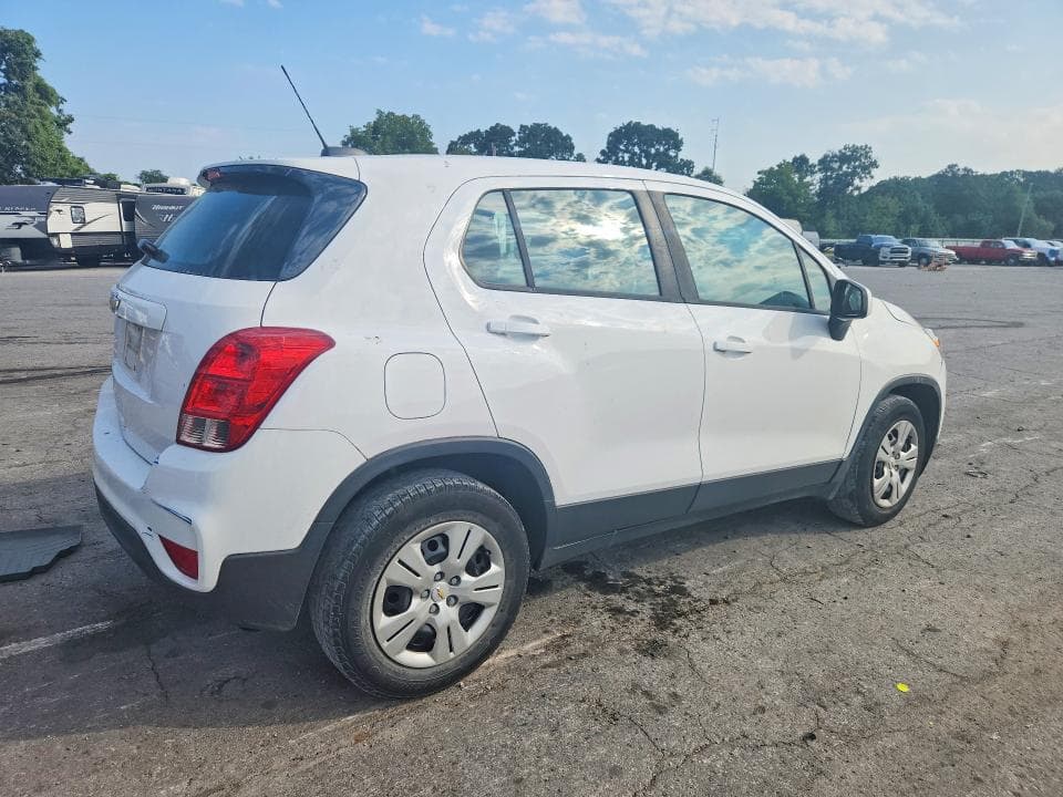 2018 CHEVROLET TRAX LS 3
