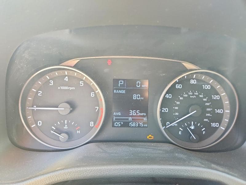 2017 HYUNDAI ELANTRA SE 9