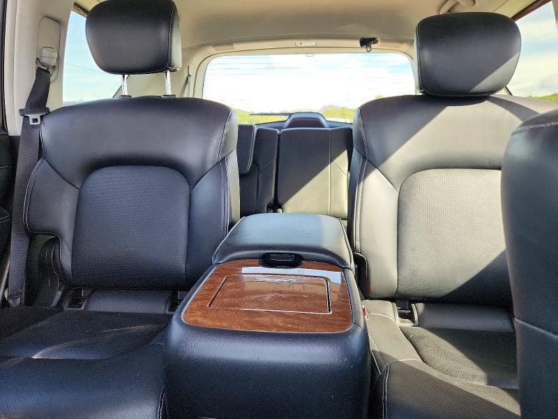 2019 INFINITI QX80 LUXE 10