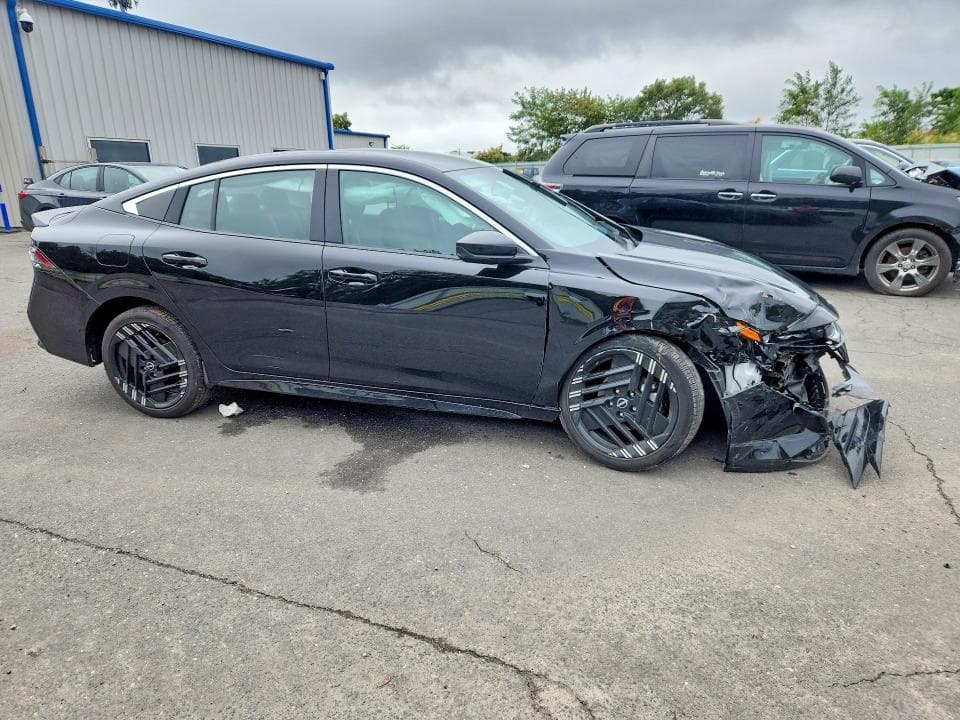 2026 NISSAN SENTRA SR 4