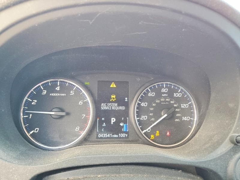 2018 MITSUBISHI OUTLANDER ES 9