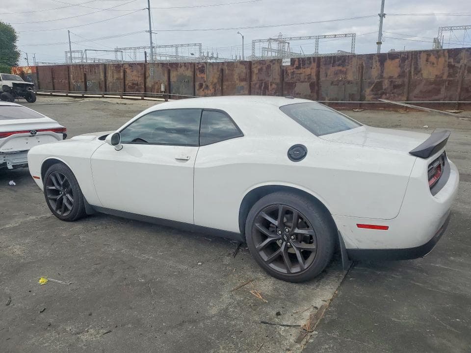 2019 DODGE CHALLENGER SXT 2