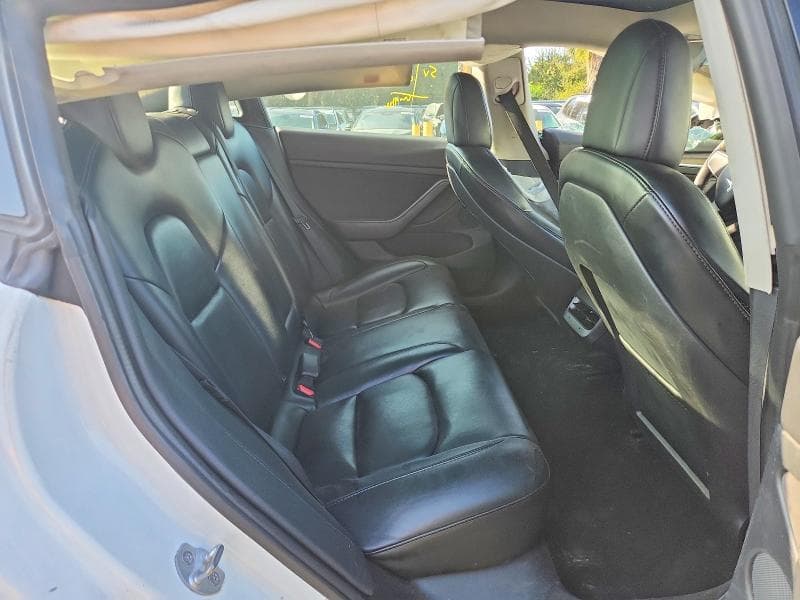 2022 TESLA MODEL 3 10