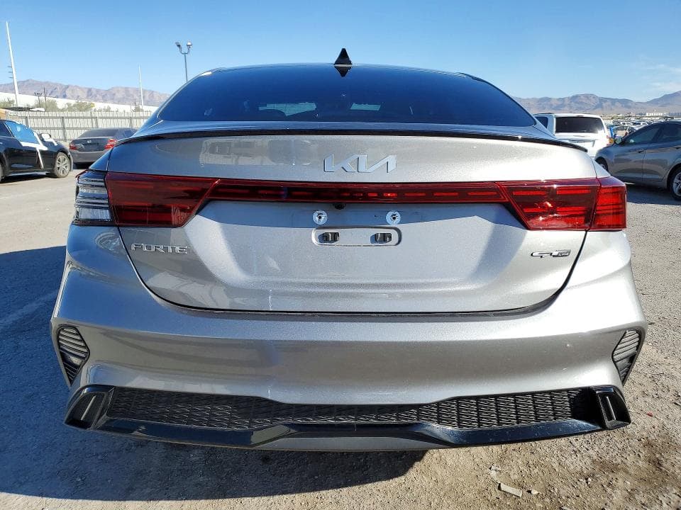 2023 KIA FORTE GT LINE 6