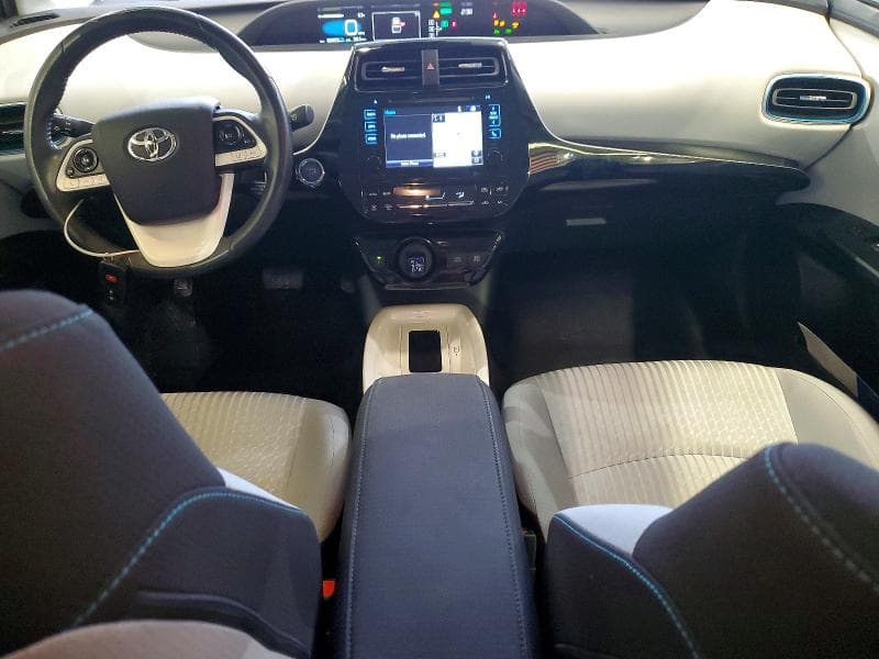 2018 TOYOTA PRIUS THREE 8