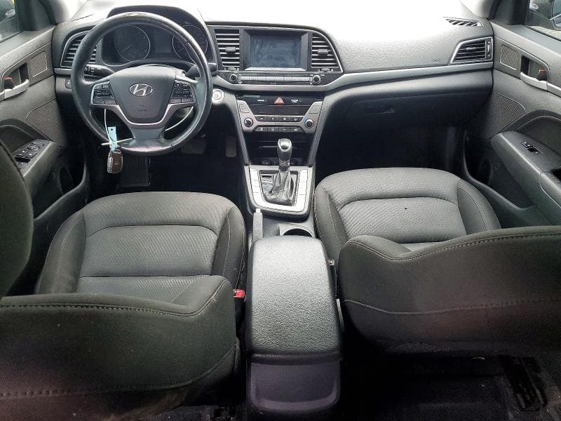 2017 HYUNDAI ELENTRA 8