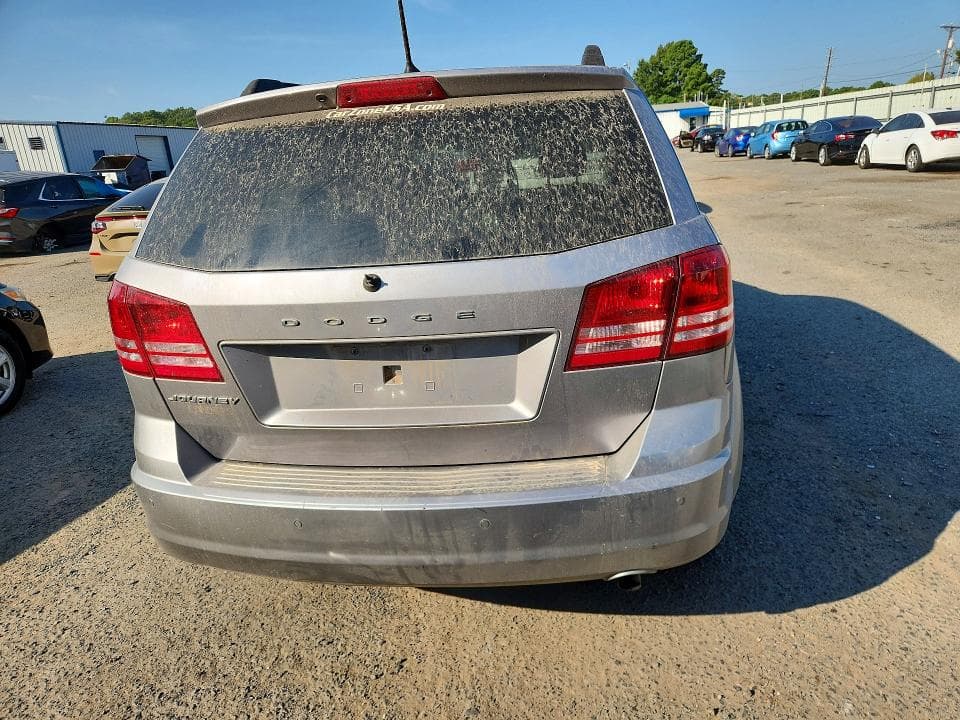 2020 DODGE JOURNEY SE 6