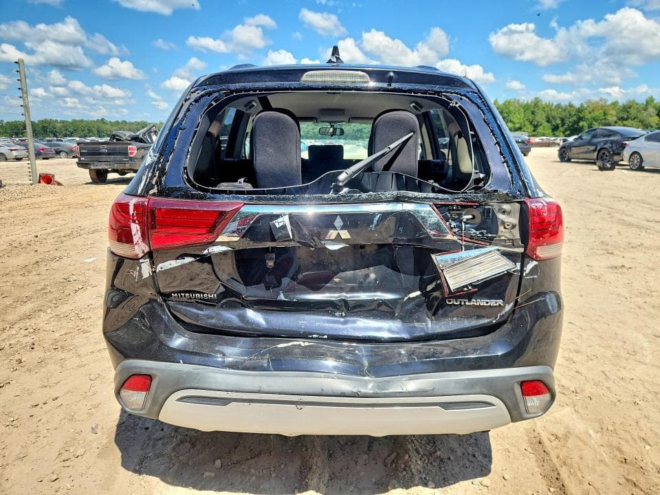 2019 MITSUBISHI OUTLANDER ES 6