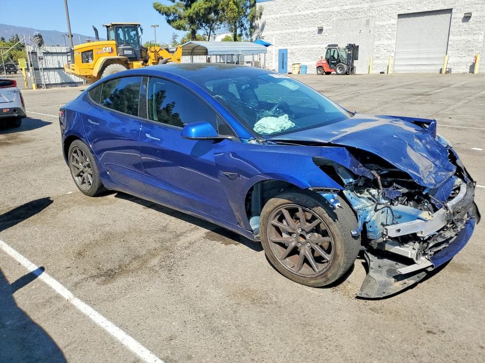 2019 TESLA MODEL 3 4