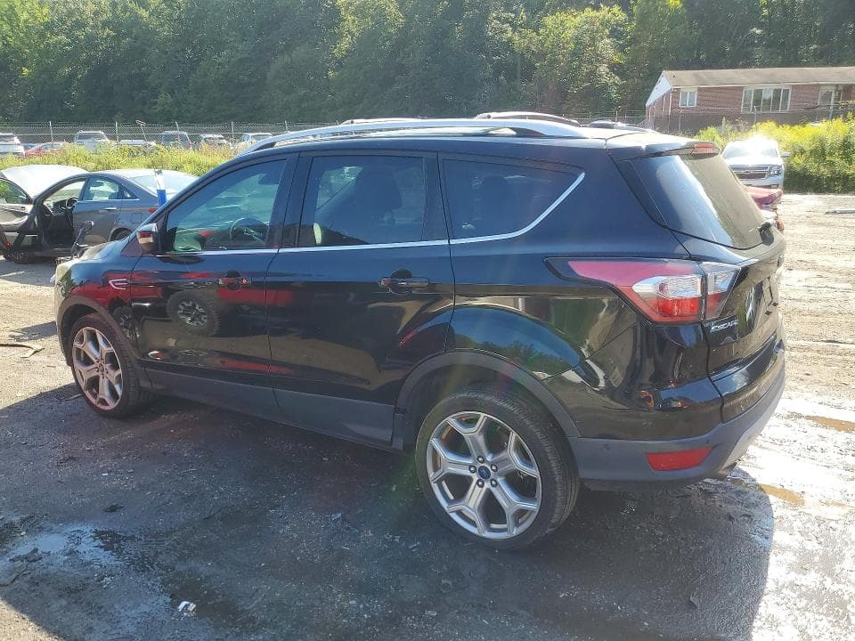 2017 FORD ESCAPE TITANIUM 2