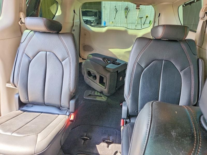 2017 CHRYSLER PACIFICA TOURING L 10