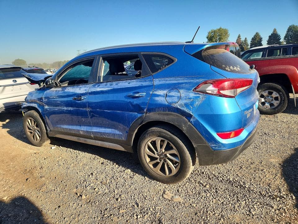 2017 HYUNDAI TUCSON SE 2