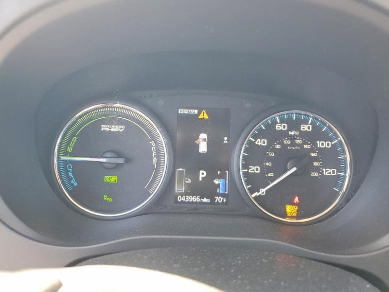 2018 MITSUBISHI OUTLANDER SE 9