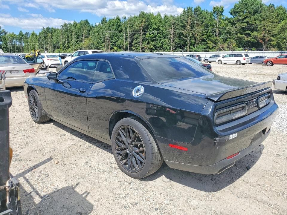 2019 DODGE CHALLENGER SXT 2