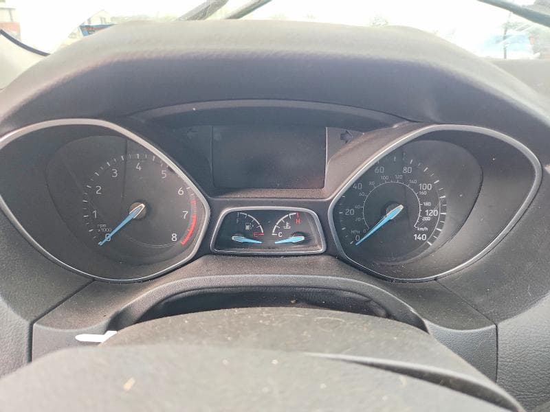 2017 FORD FOCUS SE 9