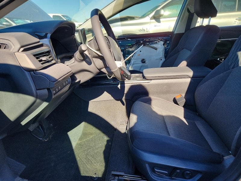2025 TOYOTA CAMRY LE 7