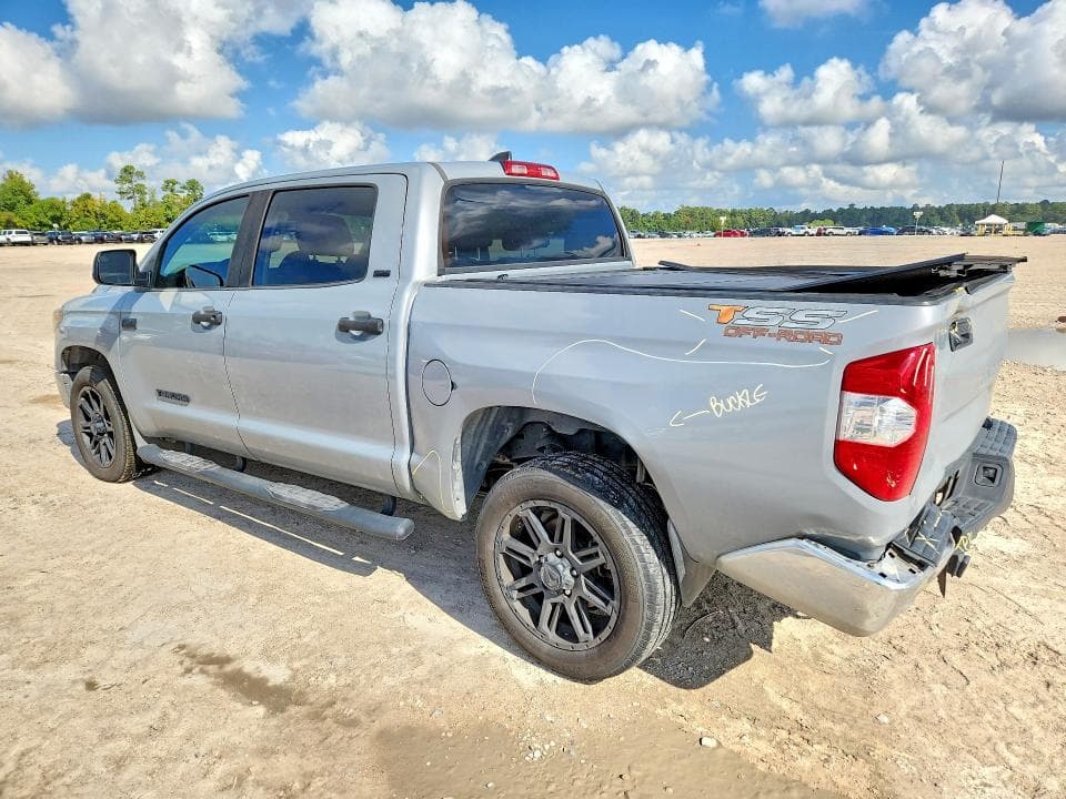 2020 TOYOTA TUNDRA CREWMAX SR5 2