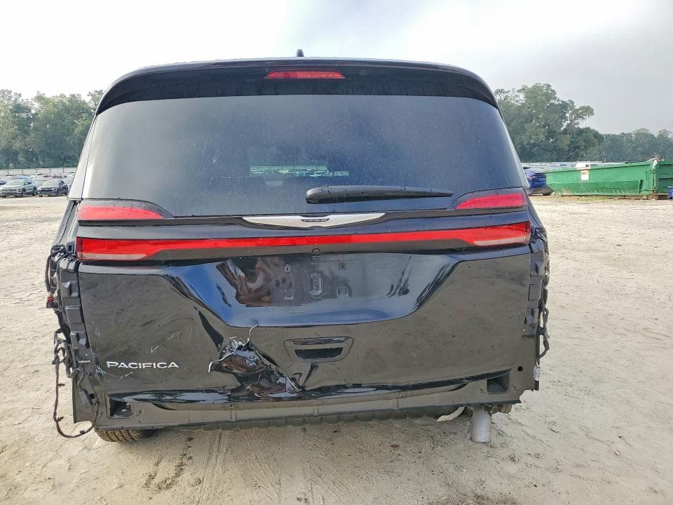 2026 CHRYSLER PACIFICA SELECT 6