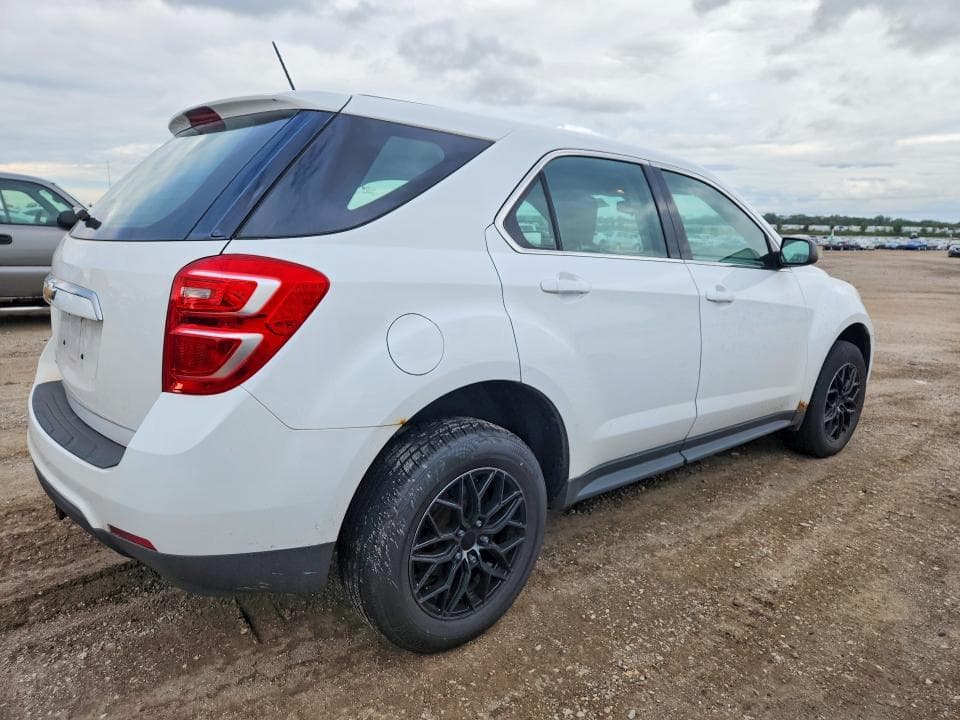 2017 CHEVROLET EQUINOX LS 3
