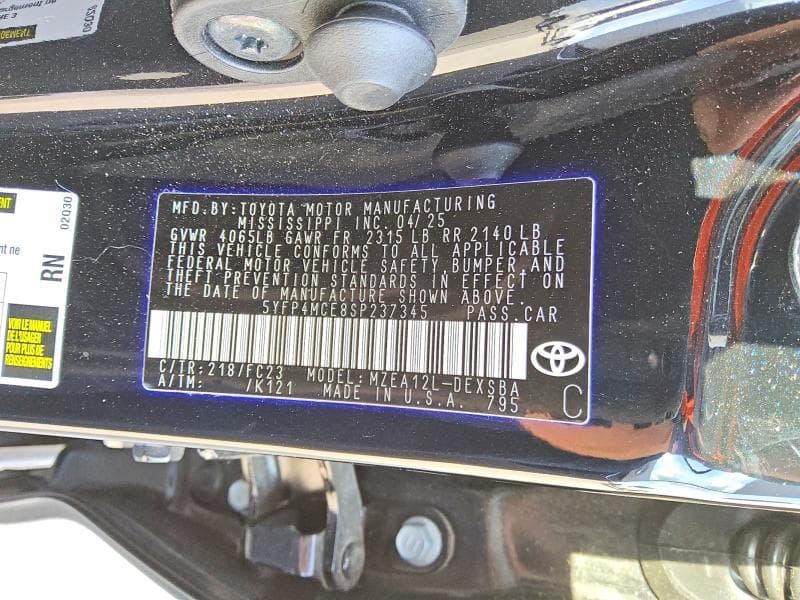 2025 TOYOTA COROLLA SE 12