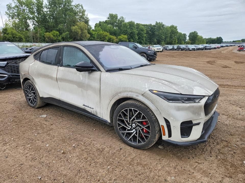 2023 FORD MUSTANG MACH-E GT 4