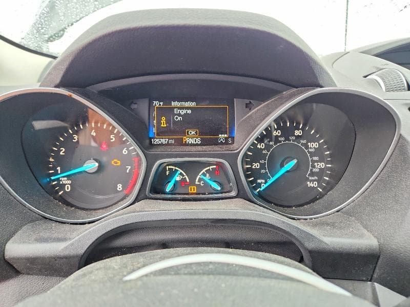 2017 FORD ESCAPE SE 9