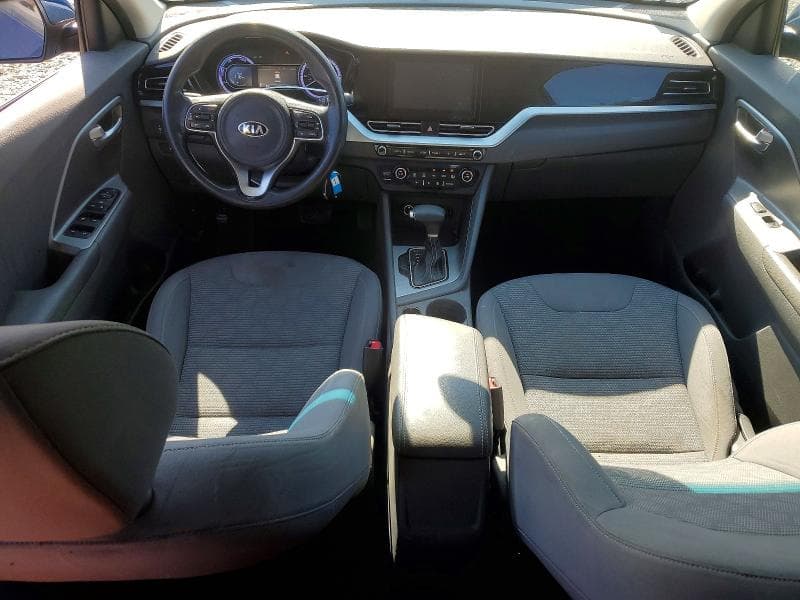 2021 KIA NIRO LX 8