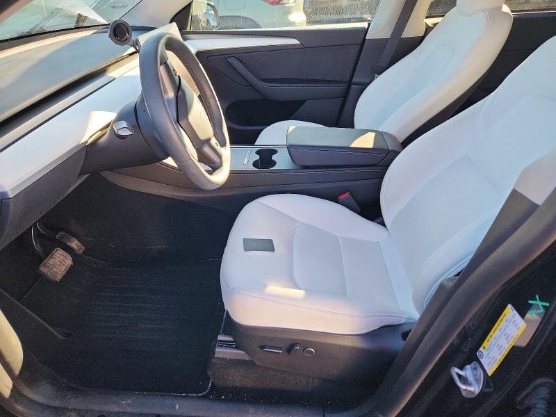 2024 TESLA MODEL Y 7