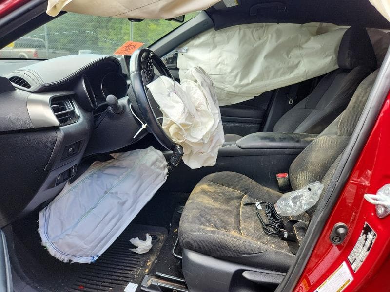 2018 TOYOTA C-HR XLE 7