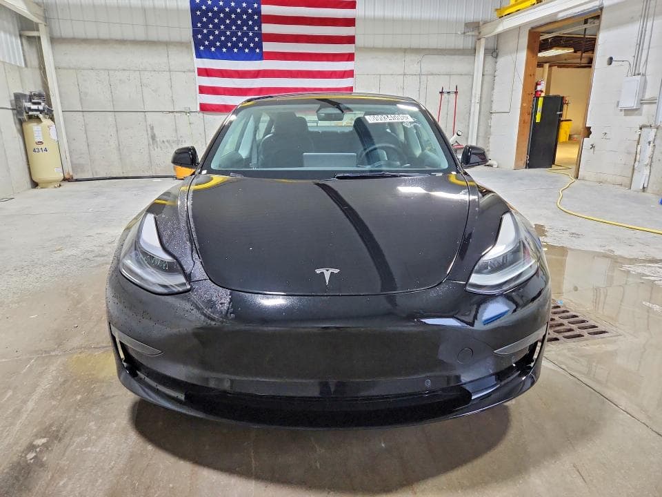 2022 TESLA MODEL 3 5
