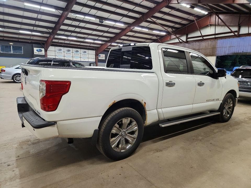 2018 NISSAN TITAN SV 3