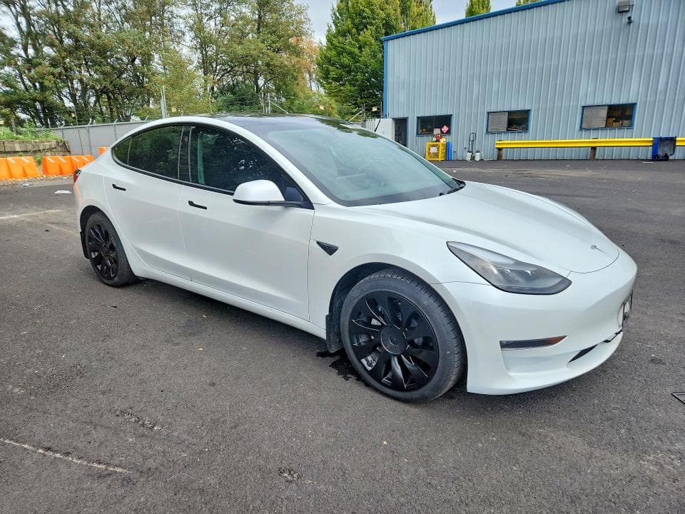 2022 TESLA MODEL 3 4