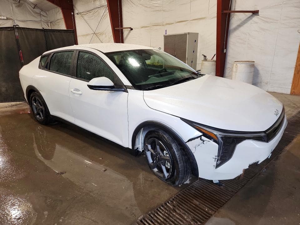 2026 KIA K4 LXS 4