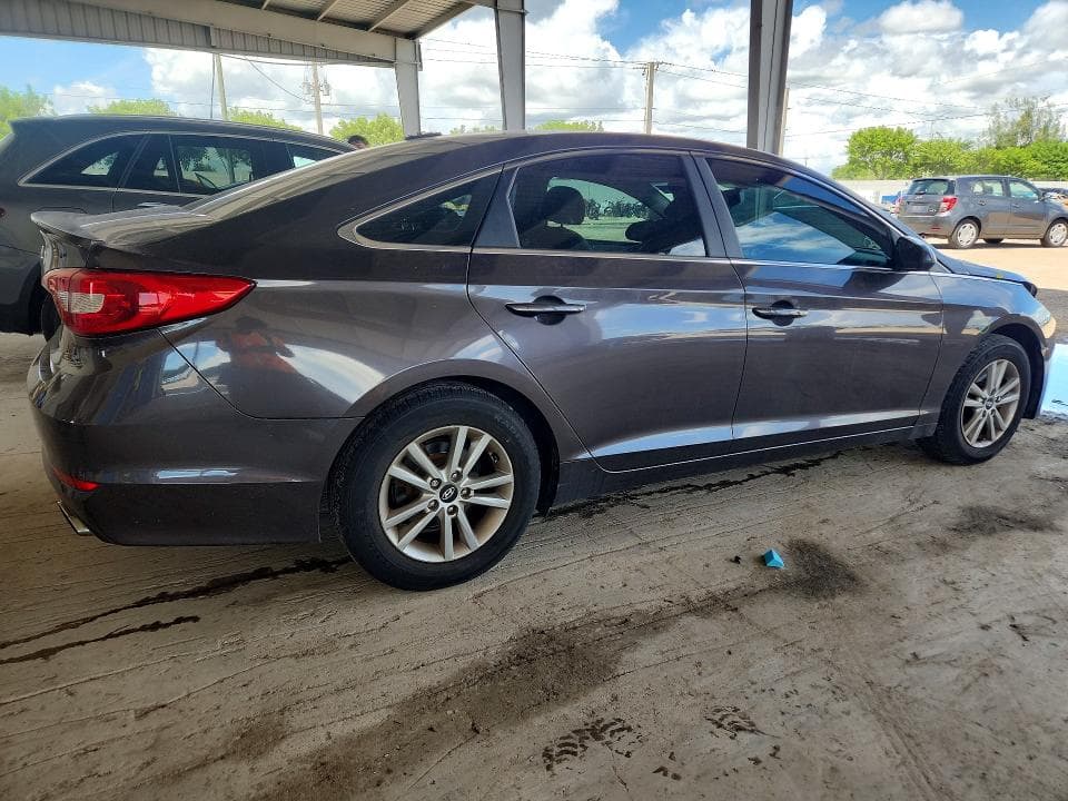 2017 HYUNDAI SONATA SE 3