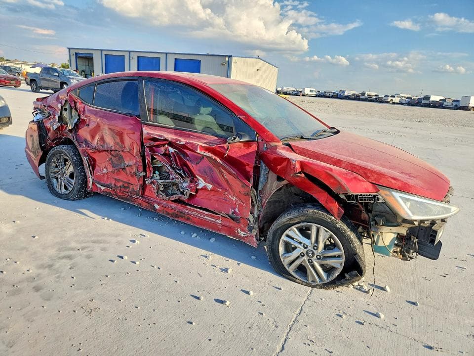 2020 HYUNDAI ELANTRA VALUE EDITION 4
