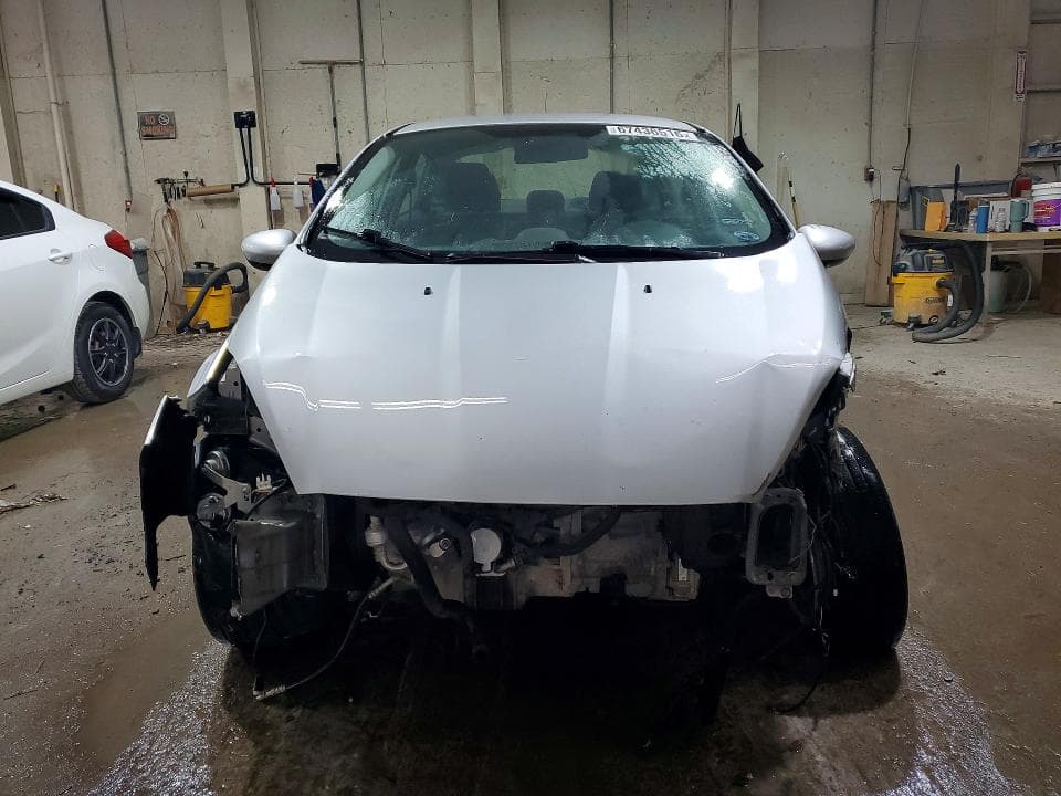 2017 FORD FIESTA SE 5